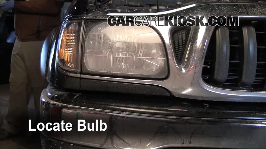 2004 Toyota Tacoma Pre Runner 3.4L V6 Crew Cab Pickup (4 Door) Lights Turn Signal - Front (replace bulb)